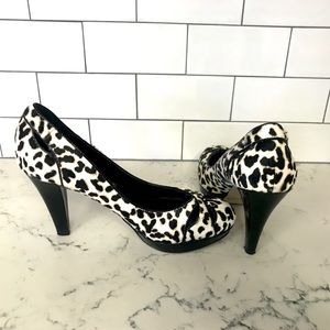 Leopard Pumps